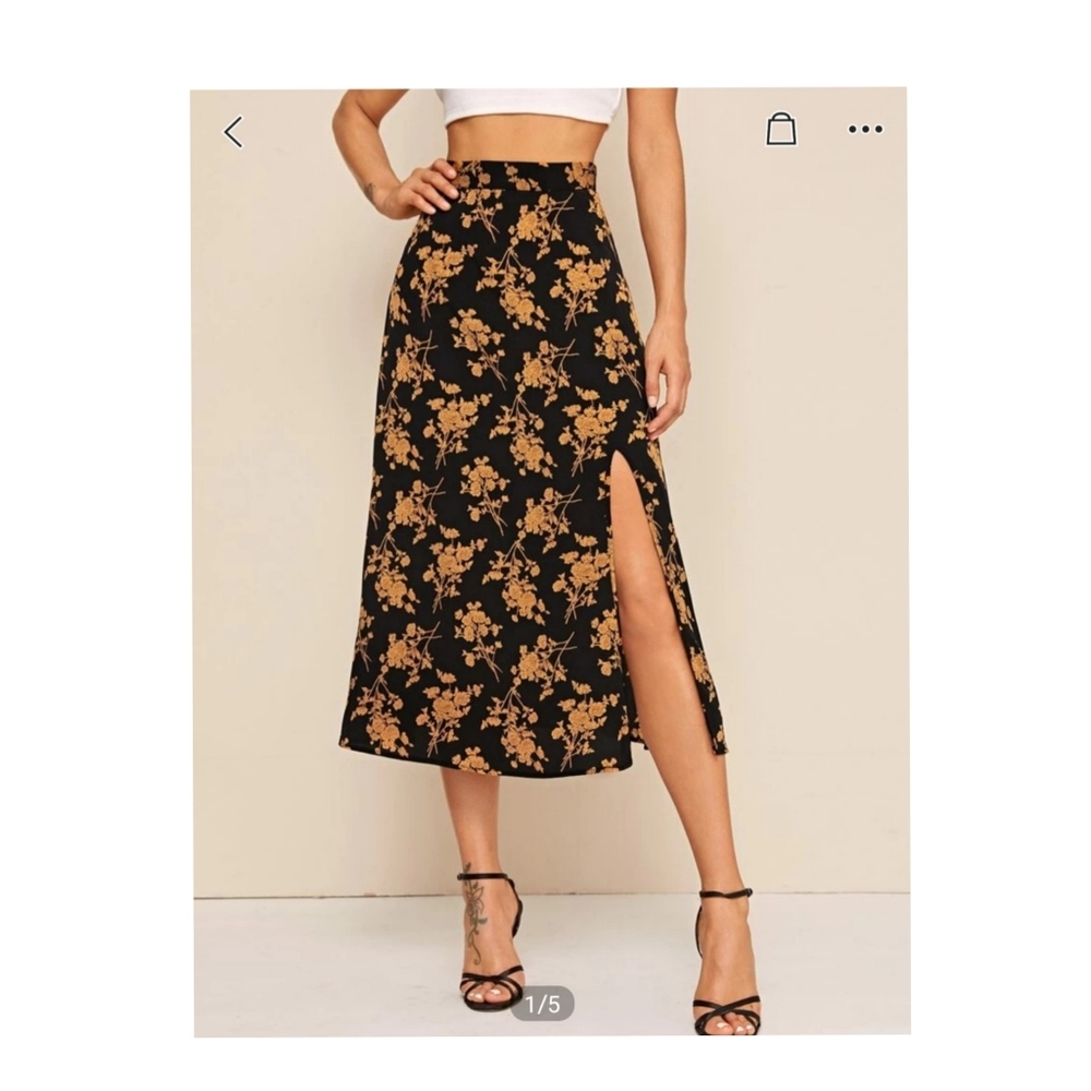 floral skirt
